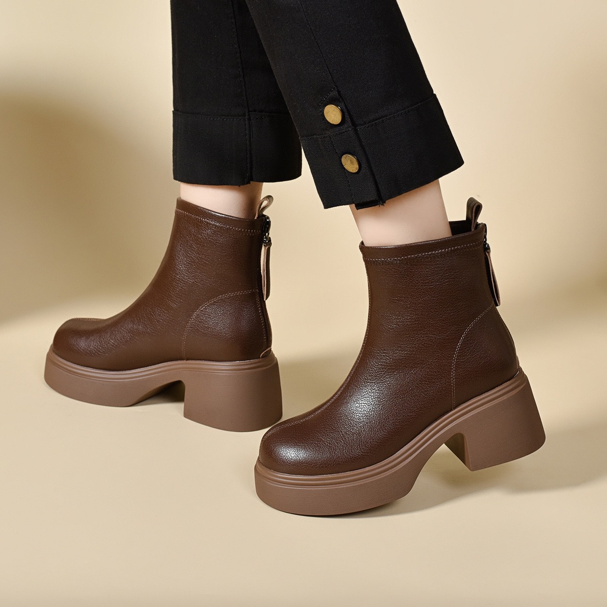 Soft Sheepskin Shoes For FallWinter Style For Shorter Women foto 4