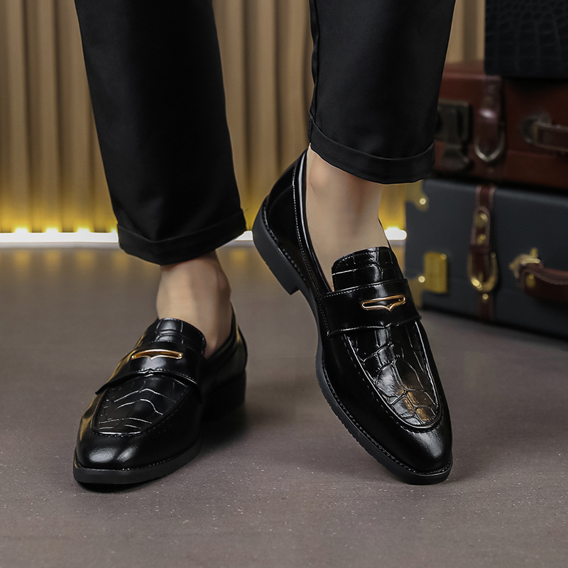 Large Size Men's Slip-on Pointed Leather Shoes Formal Wear Business Casual foto 3