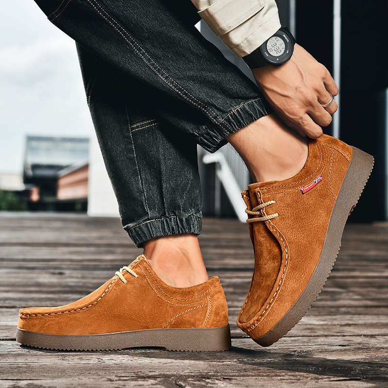 Outdoor Versatility For Traveling Suede British Style Leather Sneakers foto 2