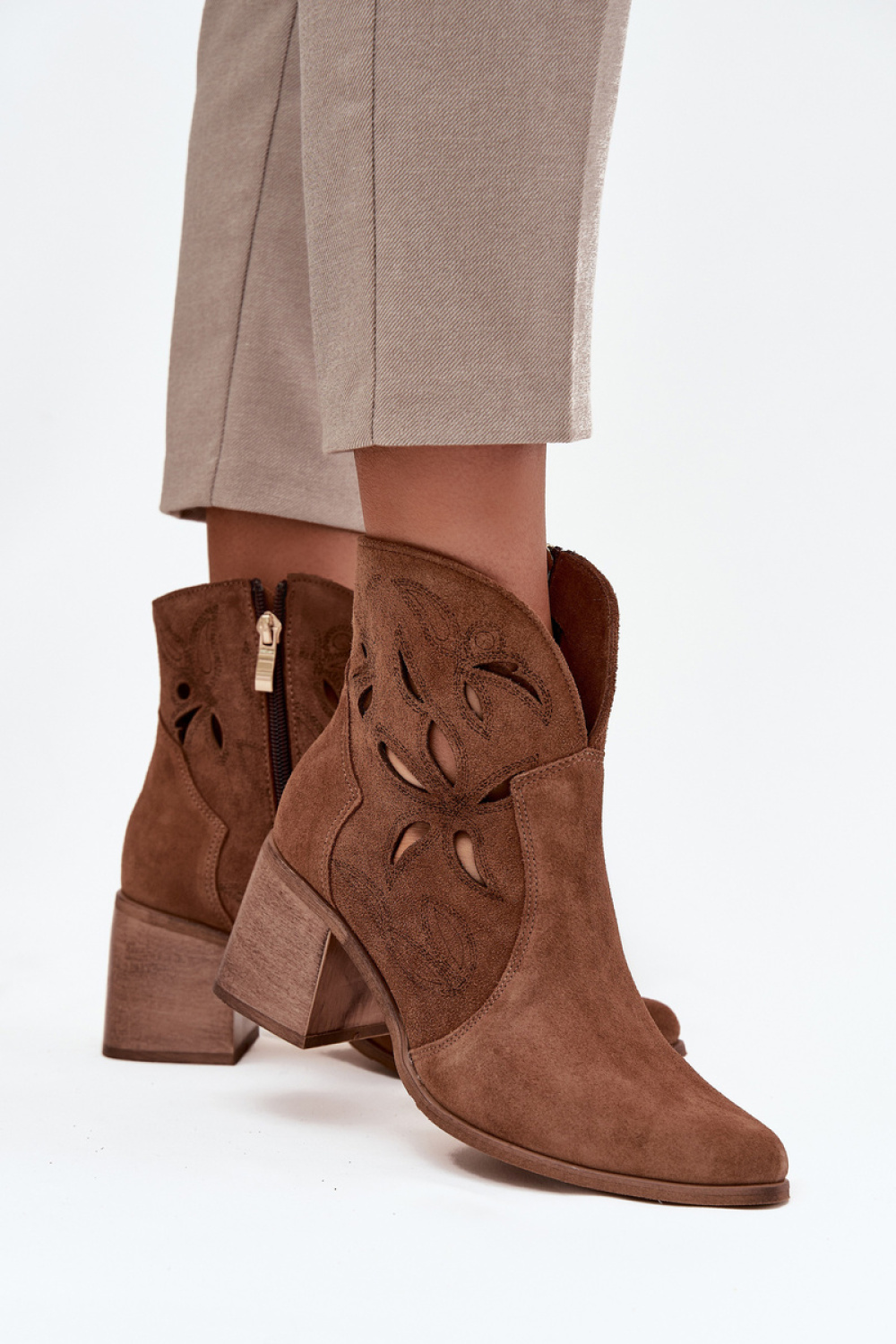 Laarsjes met hoge hak Step in style
