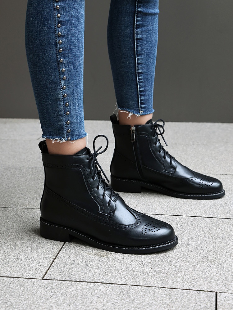 Women's Chunky Heel Black Classic Boots foto 2
