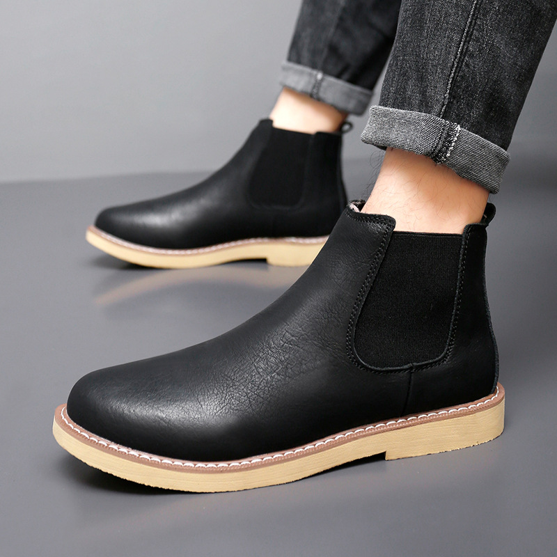 Boots Men's British Style High-top Shoes Martin Boots Retro Middle Top Boots foto 3