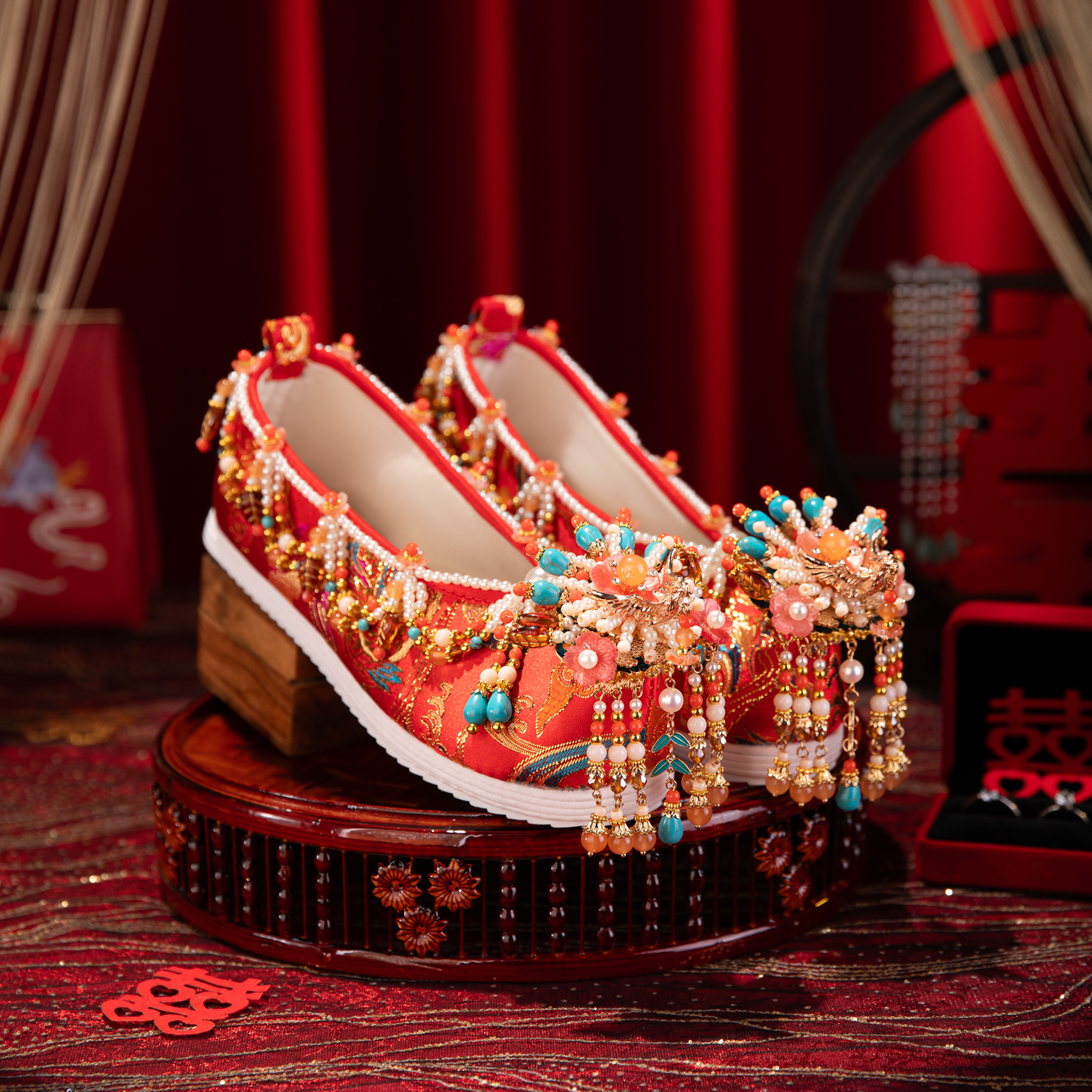 Original Handmade Chinese-style Wedding Shoes - The Xiuhe Shoes With A Heel, Custom-made By Hand, Featuring Ancient Style, Adding New Elements For The Bride's Wedding Chinese-style Dress Shoes For Wom foto 2