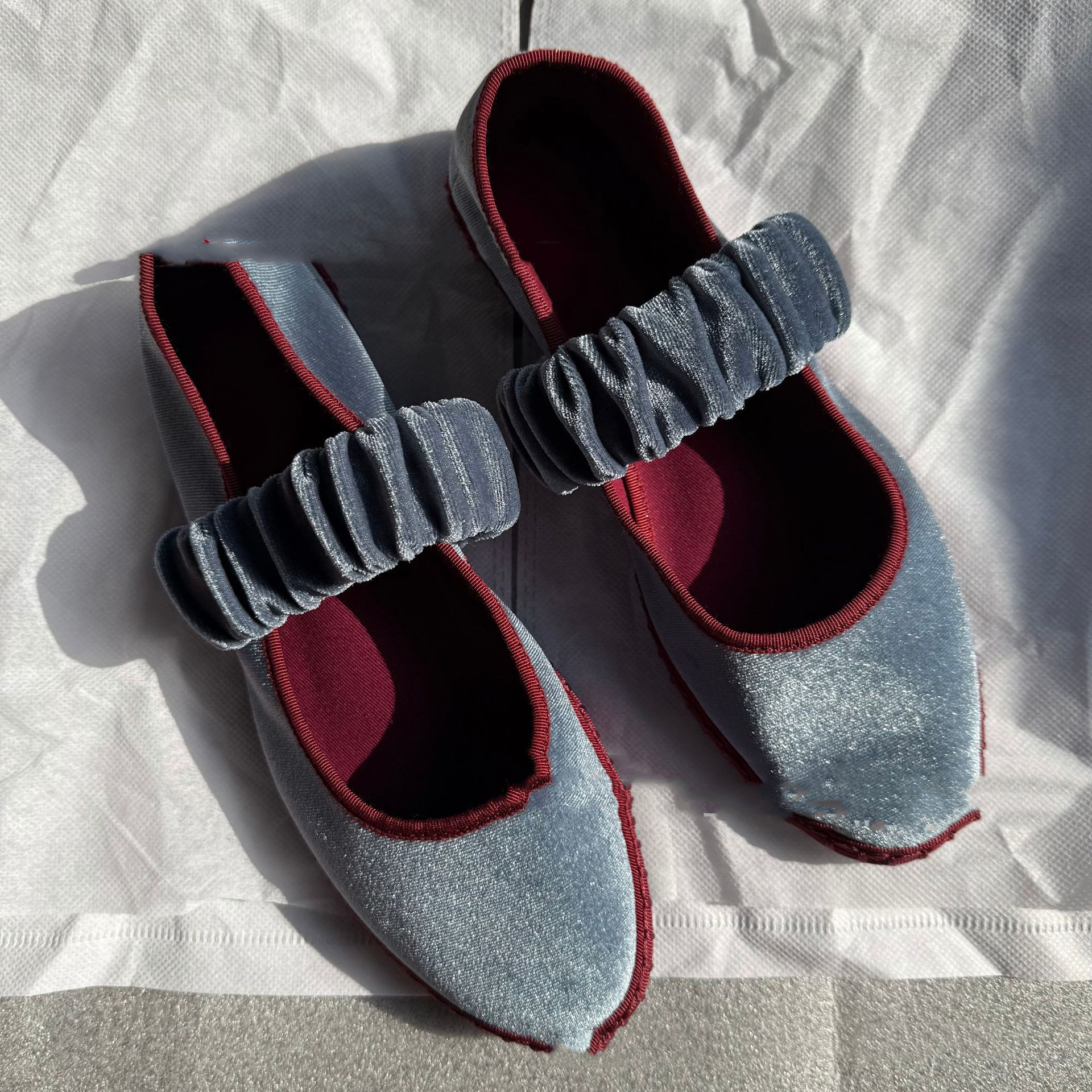 Pointed-toe Velvet Slip-on Ballet Flats With Elastic And Pleats