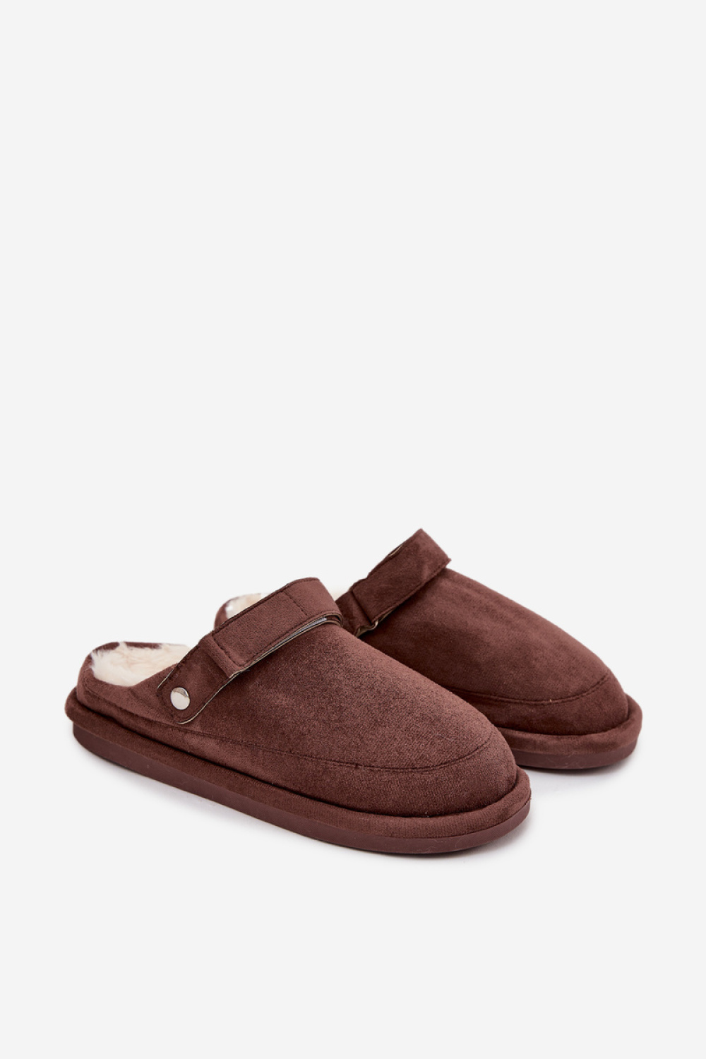 Slippers Step in style