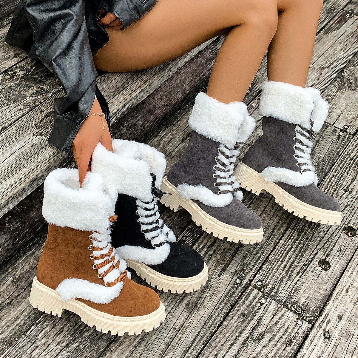 Women's Plus-size High-top Padded Thermal Snow Boots foto 2