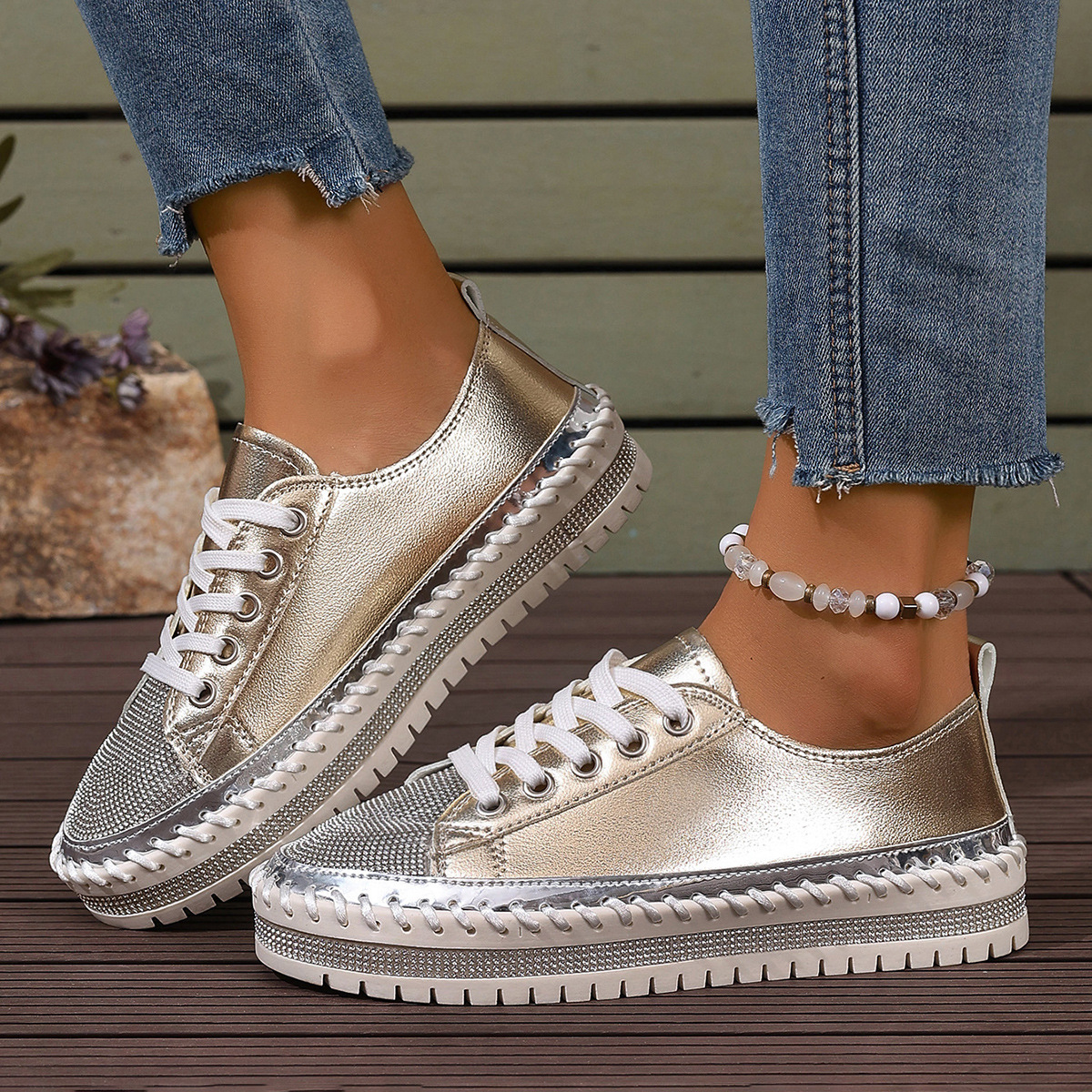 Womens Plus-size White Sneakers With A Chunky Sole foto 2