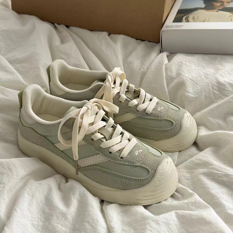 Women's Versatile Vintage Niche Breathable White Sneakers foto 5