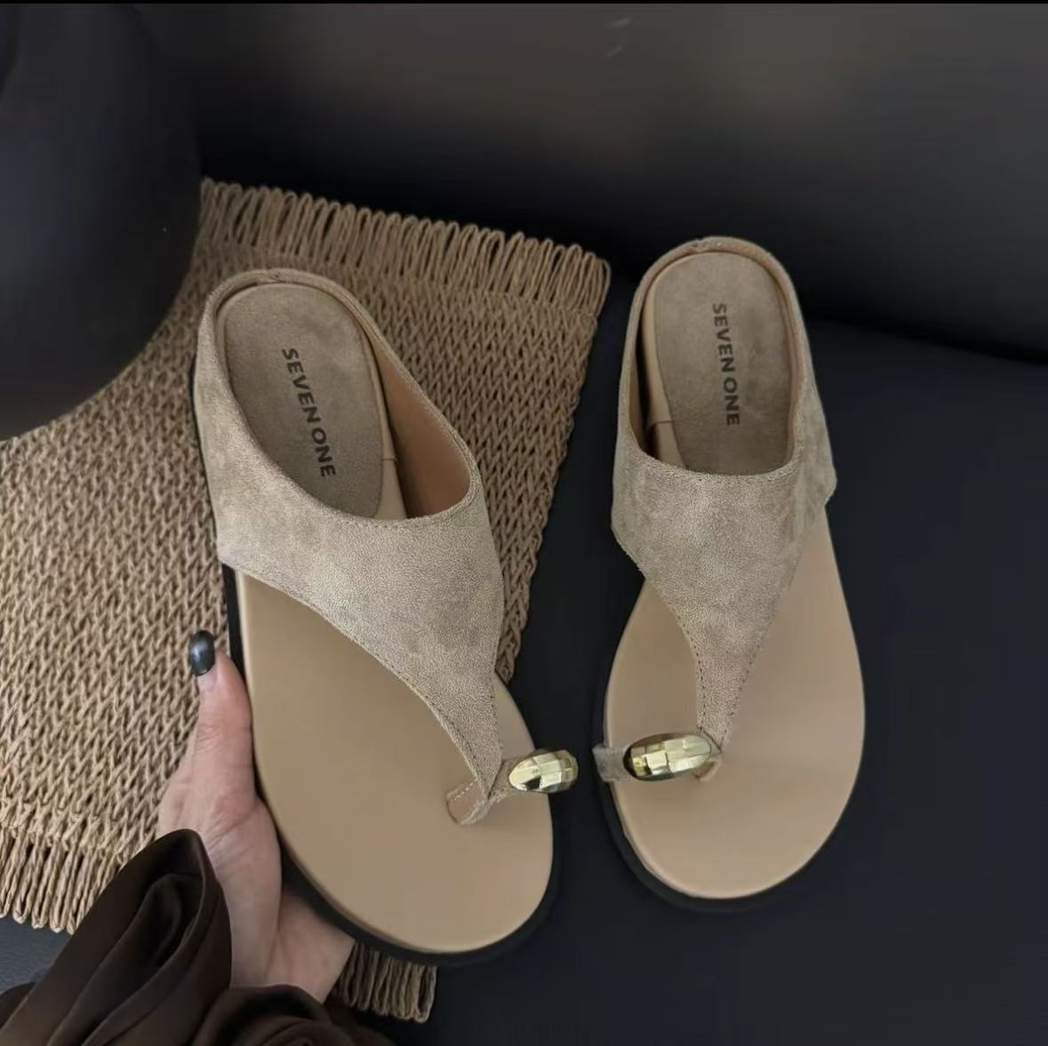 Fashionable And Minimalist Suede Flip-flops foto 5