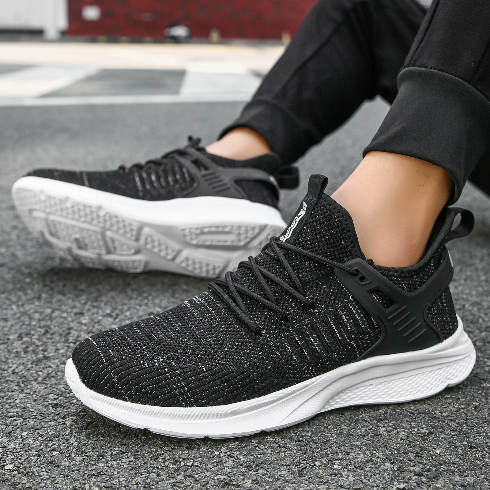 Leisure Sports Men's New Flyknit Mesh Shoes foto 2
