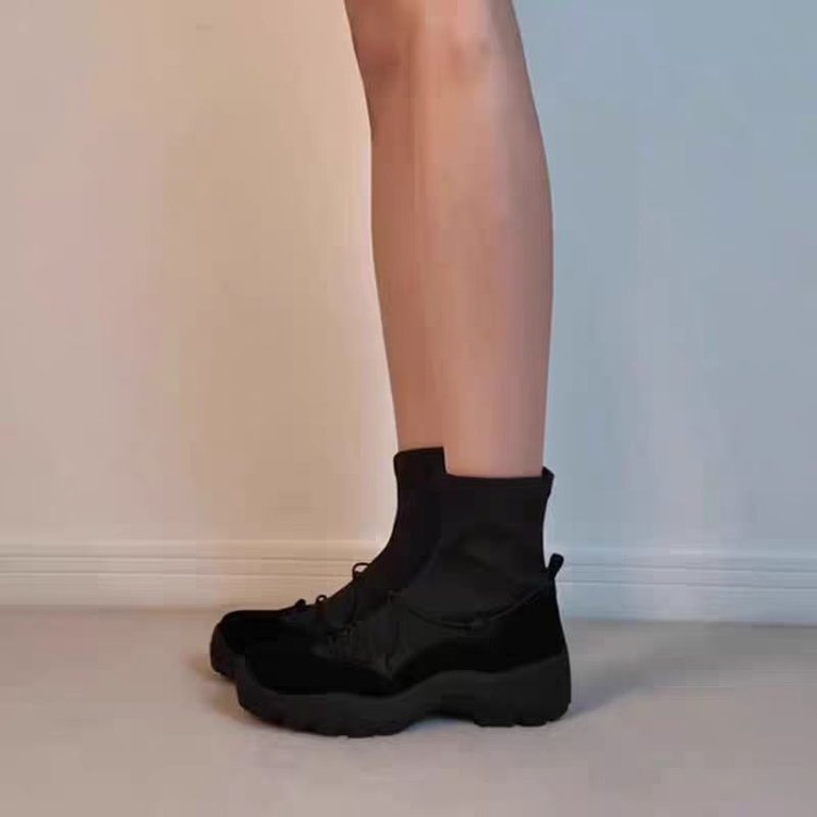 Retro Platform Cross Strap Stretch Boots Female foto 2
