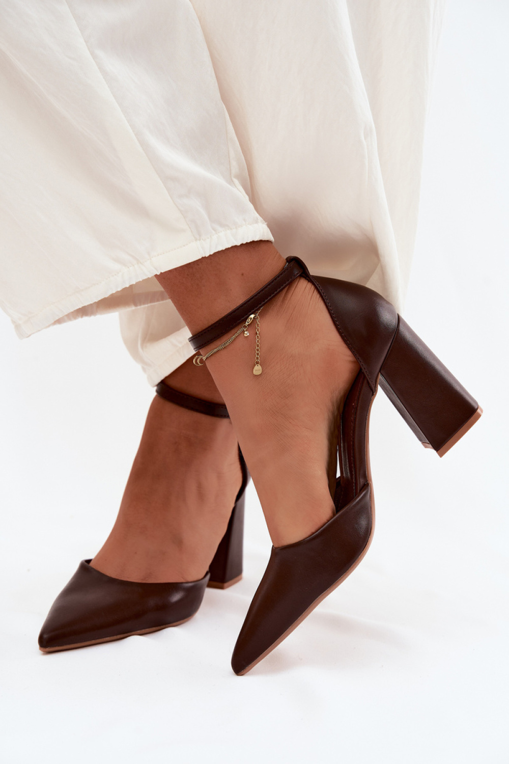 Pumps met dikke hak Step in style foto 3