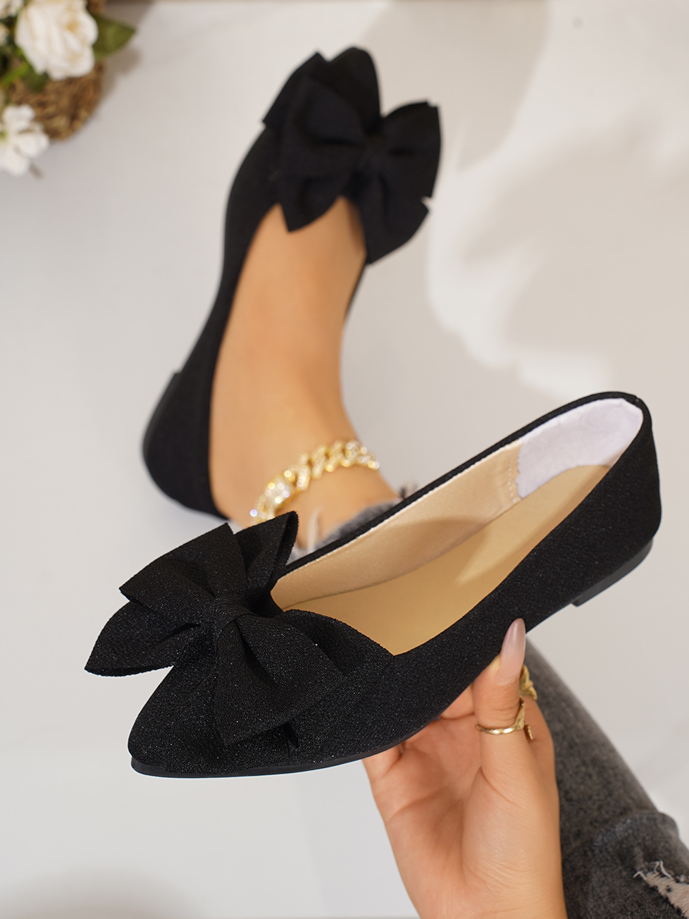 Plus-size Bow-tie Pointed-toe Slip-on Shoes foto 5