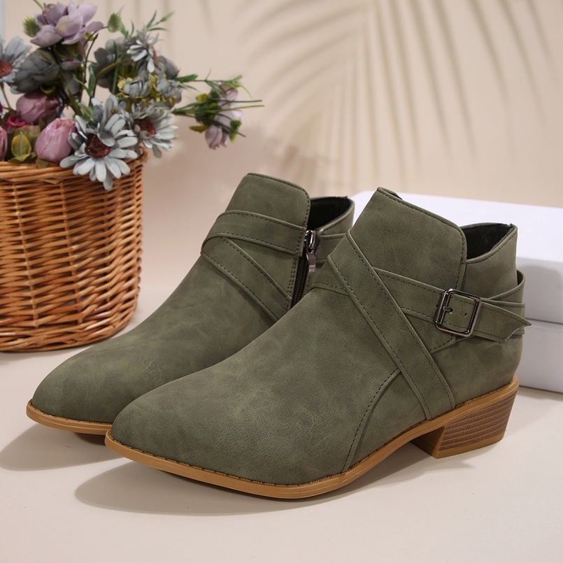 Fashionable Chunky-Heel Leather Belt-Clasp Side-Zip Ankle Boots foto 3