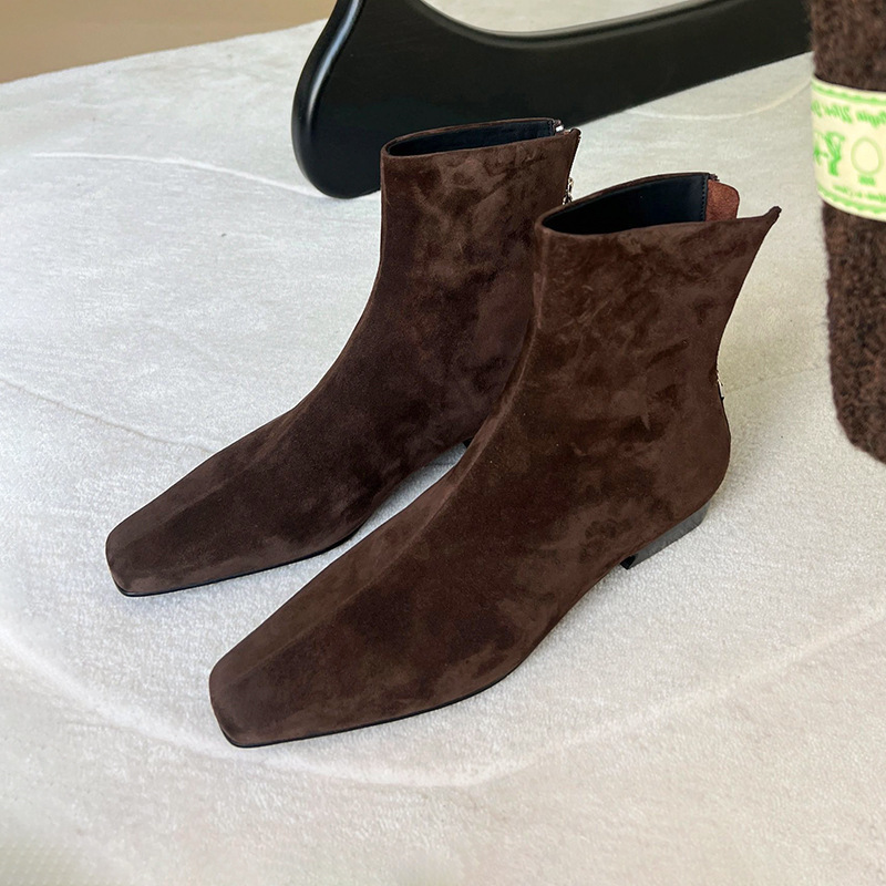Slim-Fit Boot With Square Toe And Chunky Heel For Women foto 3