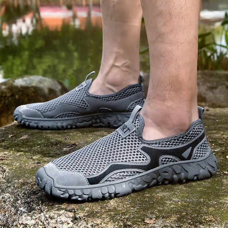 Outdoor Men's Hollow-out Breathable Mesh Shoes foto 5