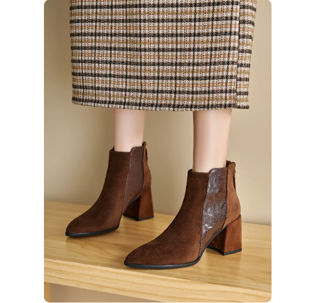 Womens Minimalist Versatile Short Boots With A Back Zipper In British Style foto 2