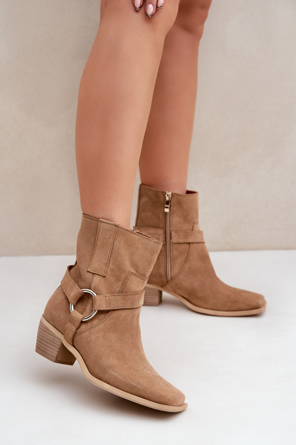 Laarsjes met hoge hak Step in style