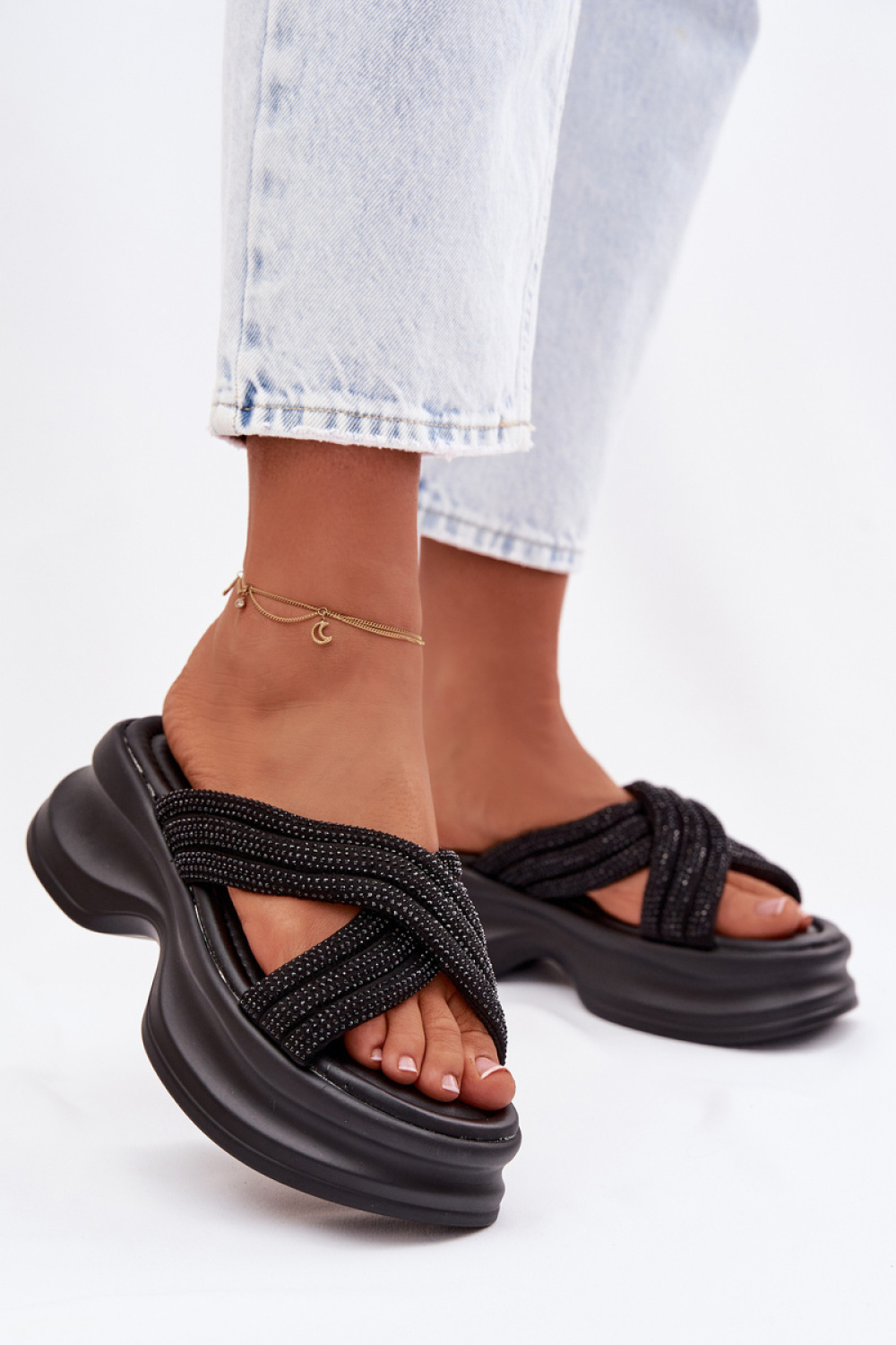 Slippers Step in style