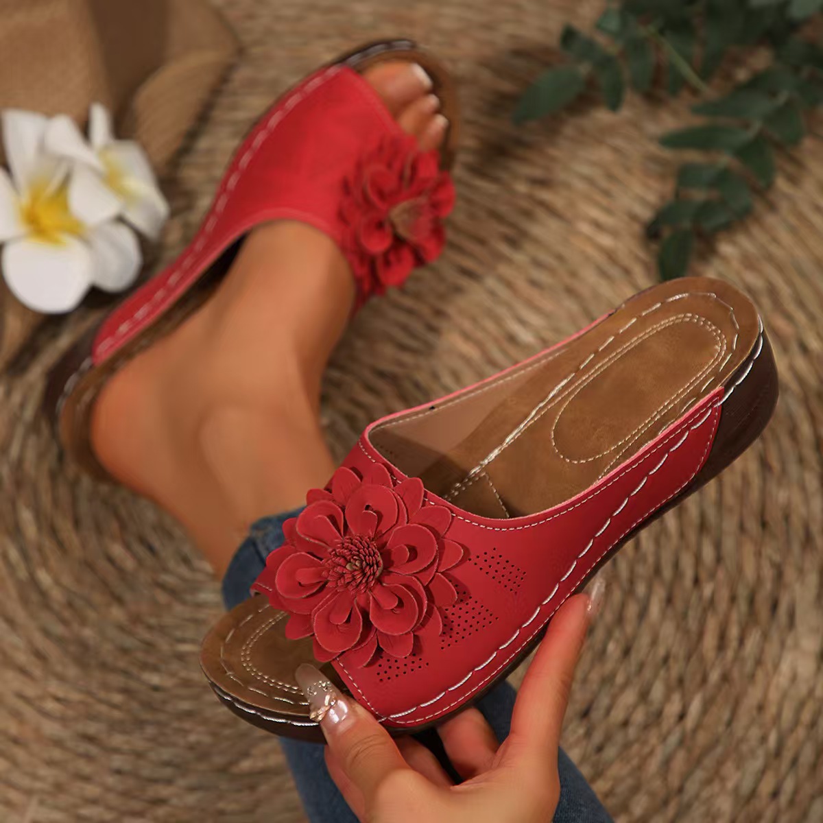 Fashion Personality Women's Thick Bottom Peep-toe Slippers foto 2