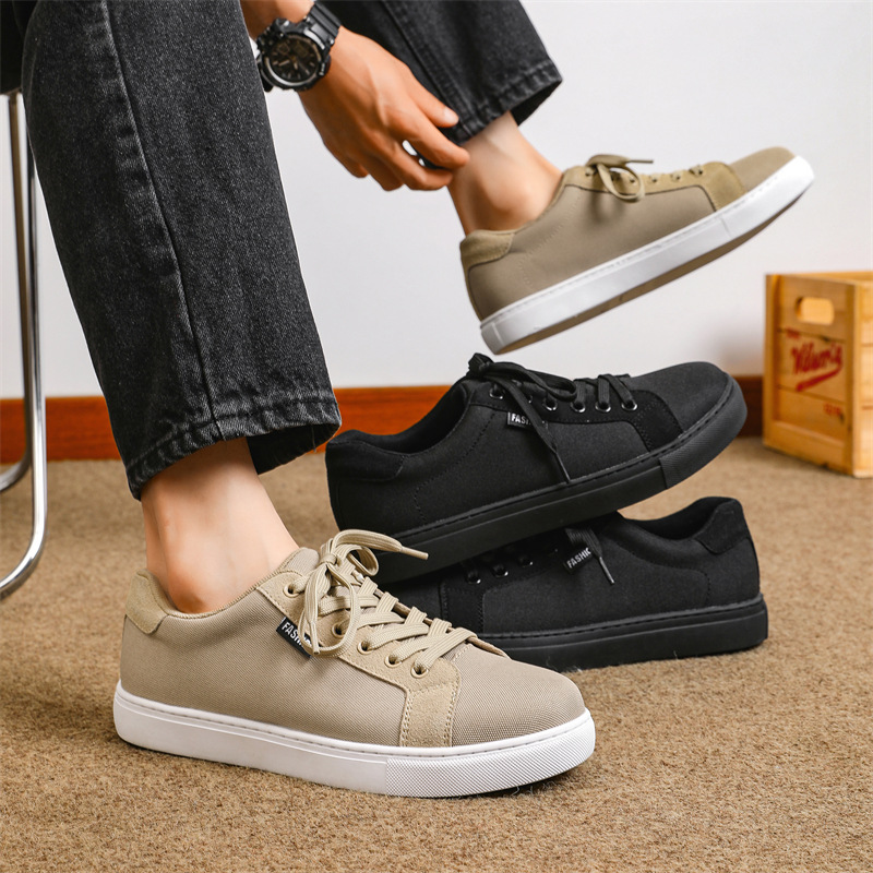 Plus Size Breathable Canvas Men's Sneakers foto 2
