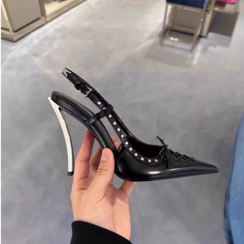 Pointed-toe Rivet-backed Stiletto Heels With A Thin Heel And Lace-up Design foto 5