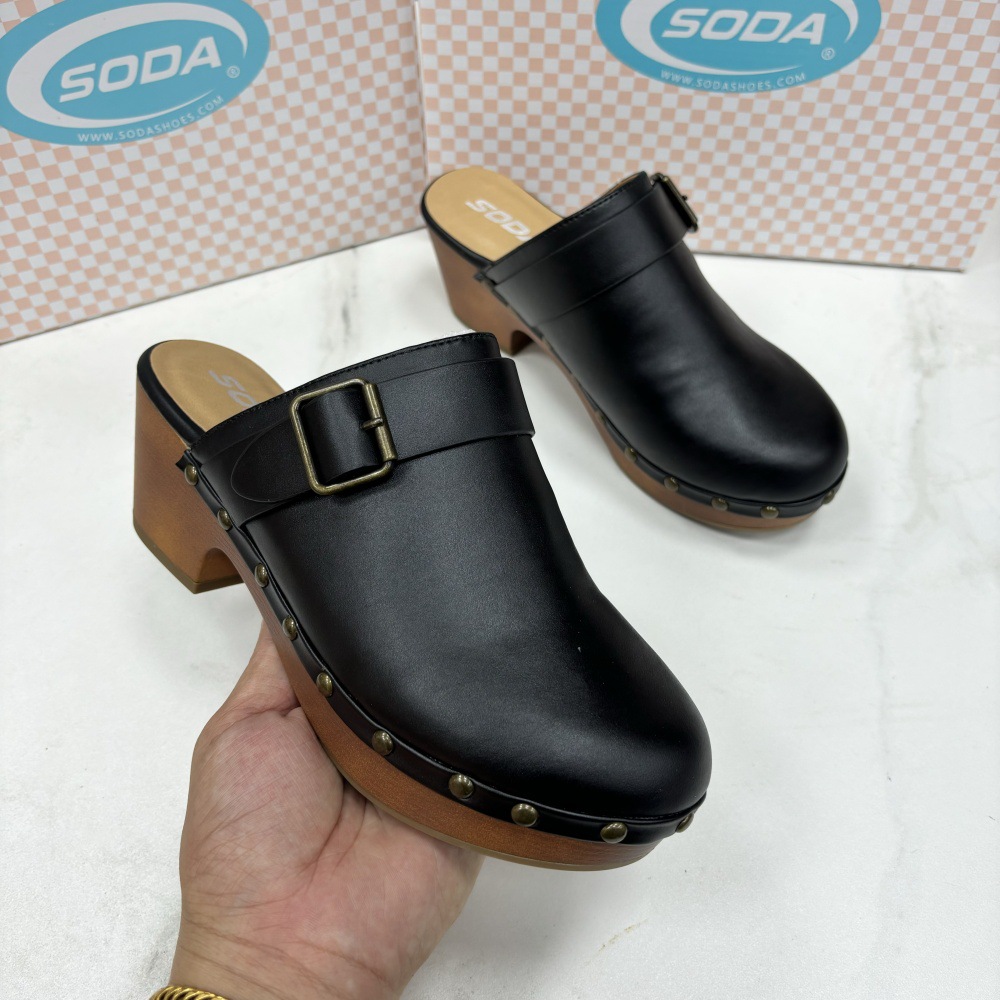 European And American Retro Chunky Heel Closed Toe Rivet Fashion Slippers foto 3