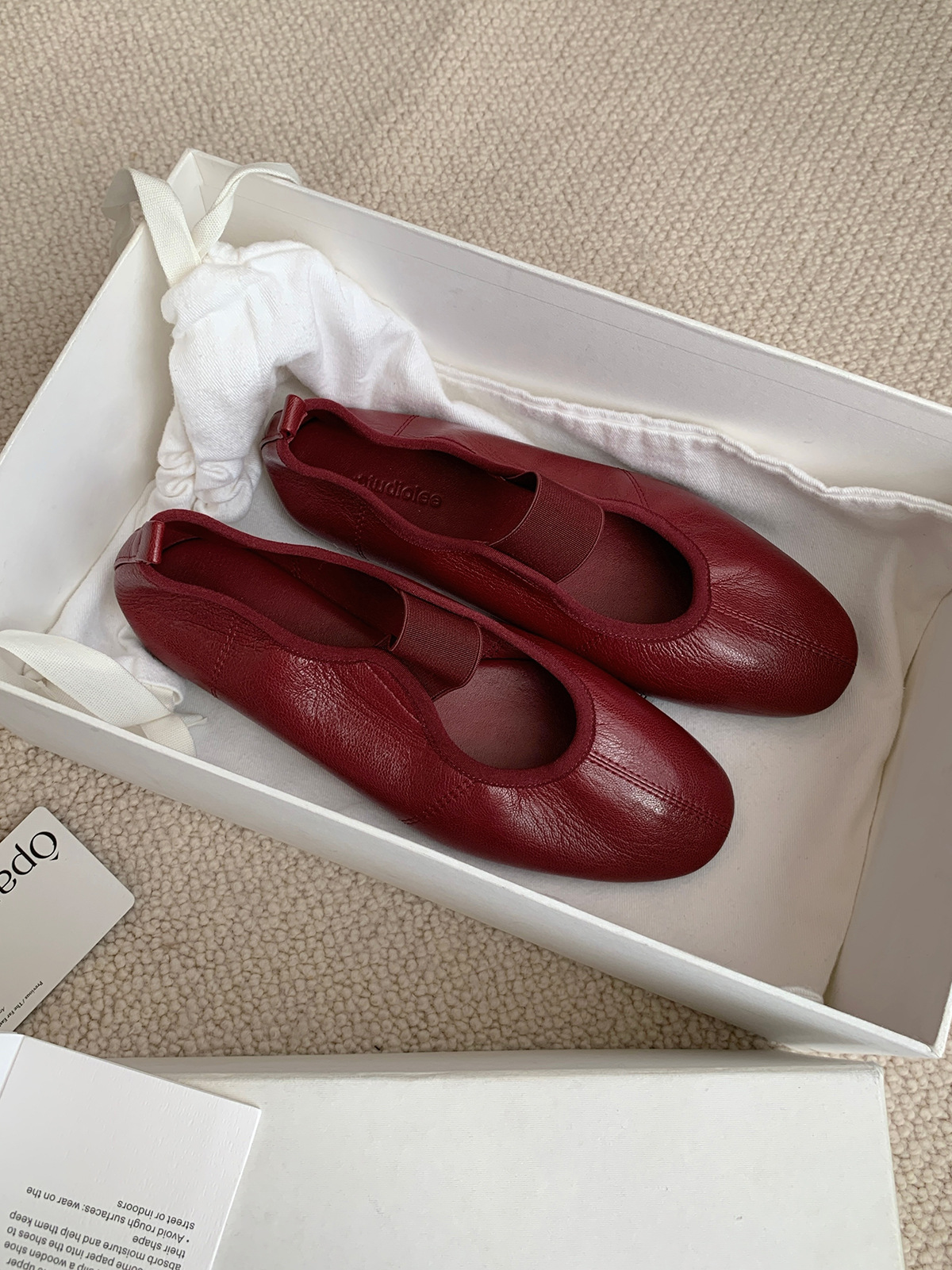 French-style Round-toe Elastic-band Versatile Comfortable Flat Shoes
