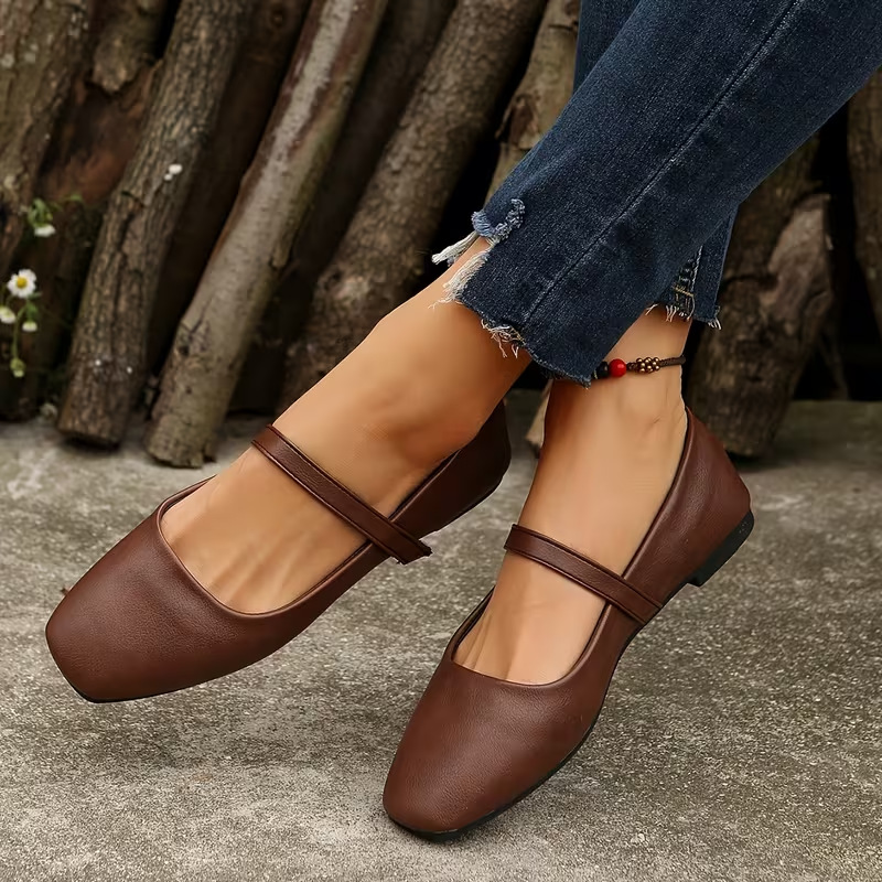 Womens Low-heeled Dark-brown Pumps To Pair With Skirts foto 4