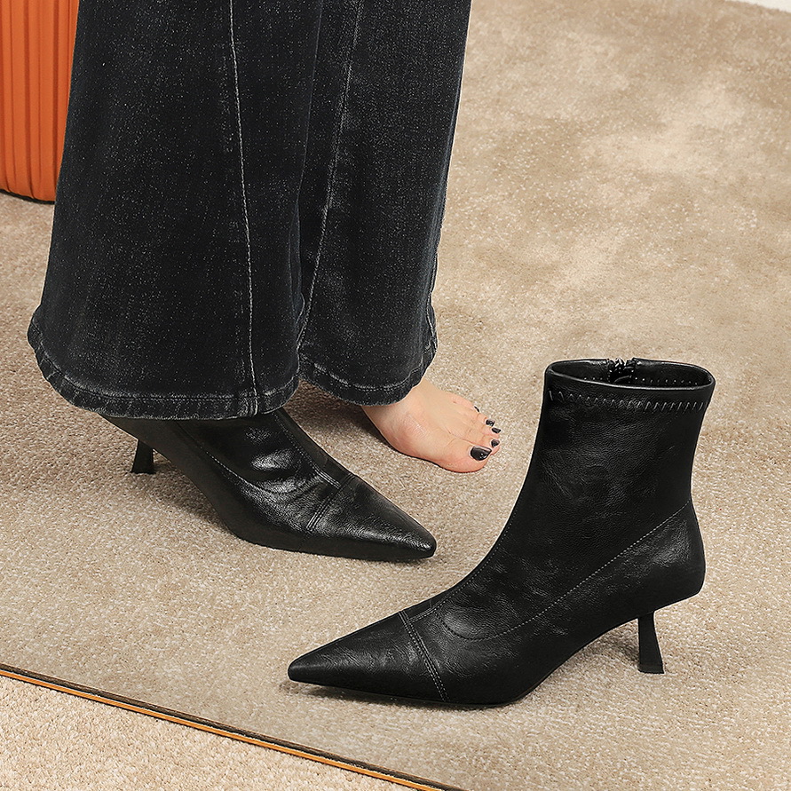 Slim Retro Soft Leather Pointed Toe Bare Single Boots Thin Heel foto 4