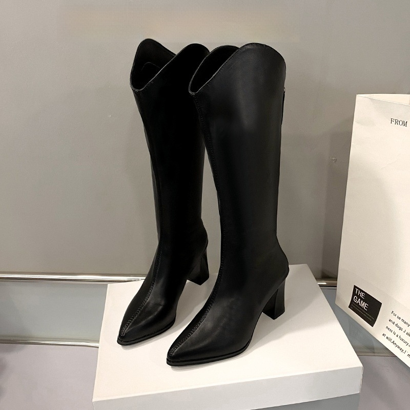 Women's Plus-size Pointed-toe Boots With Back Zippers foto 3