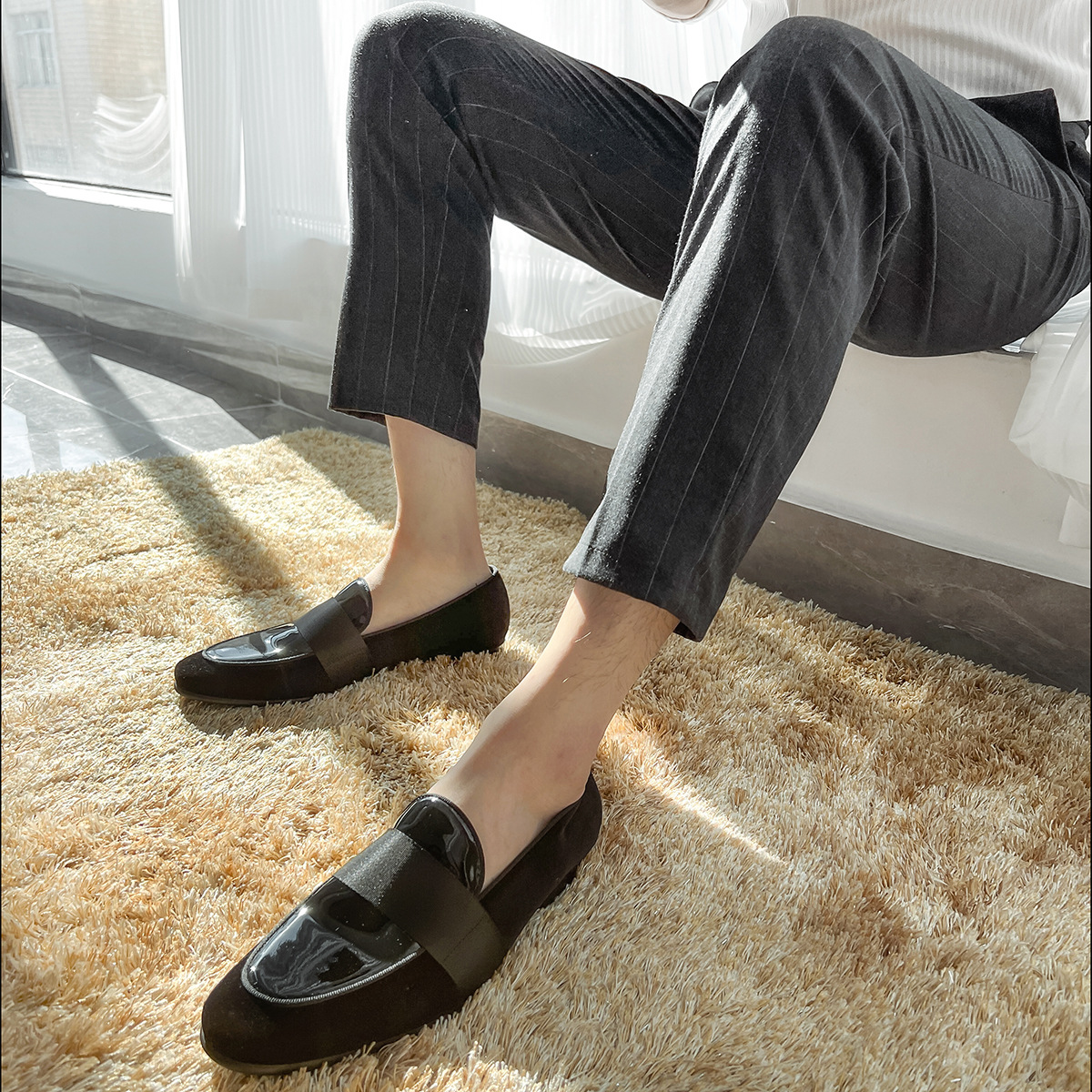 Velvet Patent Leather Korean Loafers Business Casual Leather Shoes foto 5