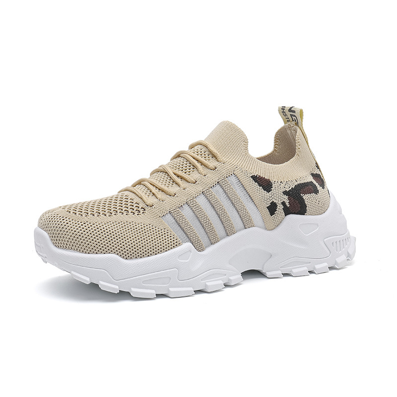 Fly-woven Non-slip Versatile Sports Shoes foto 4