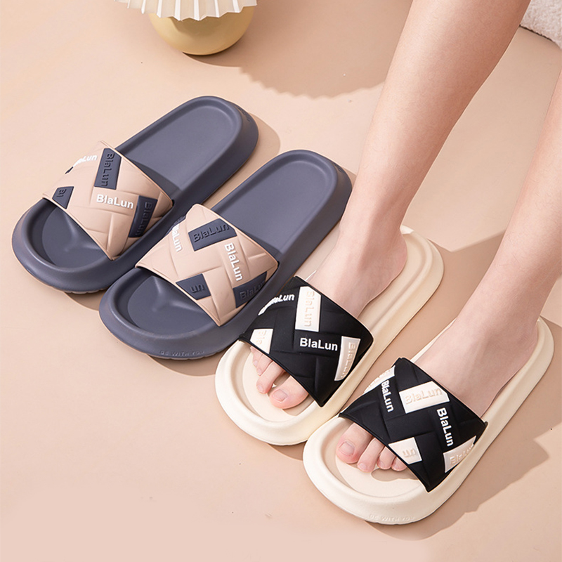 Color-block Letter Slippers For Women Men Fashion Summer New House Shoes Couple Thick-soled Non-slip Home Slippers foto 2