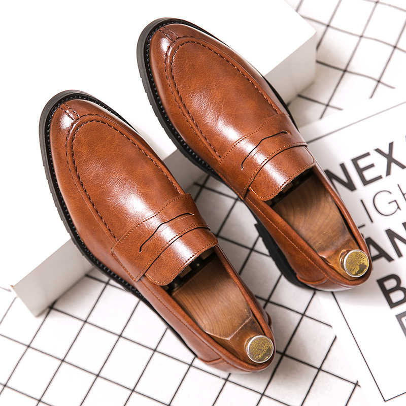 Men's Casual Retro British Slip-on Round Toe Casual Shoes foto 4