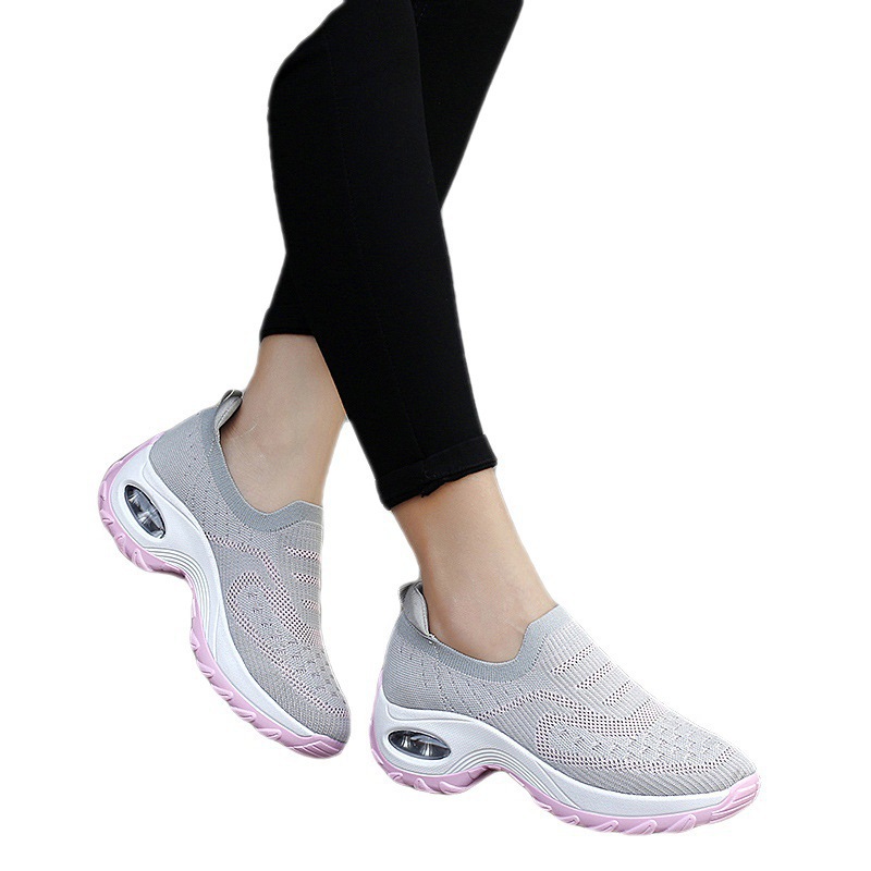 Old Beijing Cloth Red Sports Soft Bottom Air Cushion Shoes foto 5