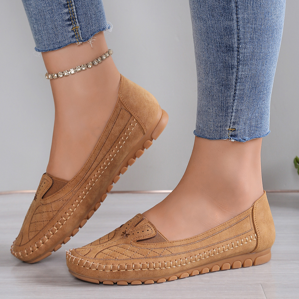 New Women's Retro Casual Flat Shoes foto 5