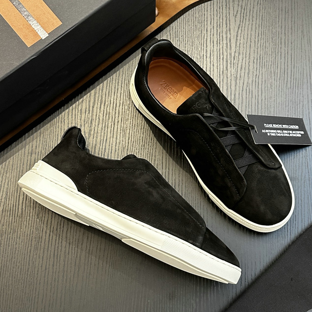 Versatile Comfortable Flat-soled Sneakers For Sports