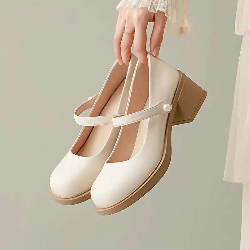 New Spring Loafers British Style Versatile Single-layer Shoes foto 3