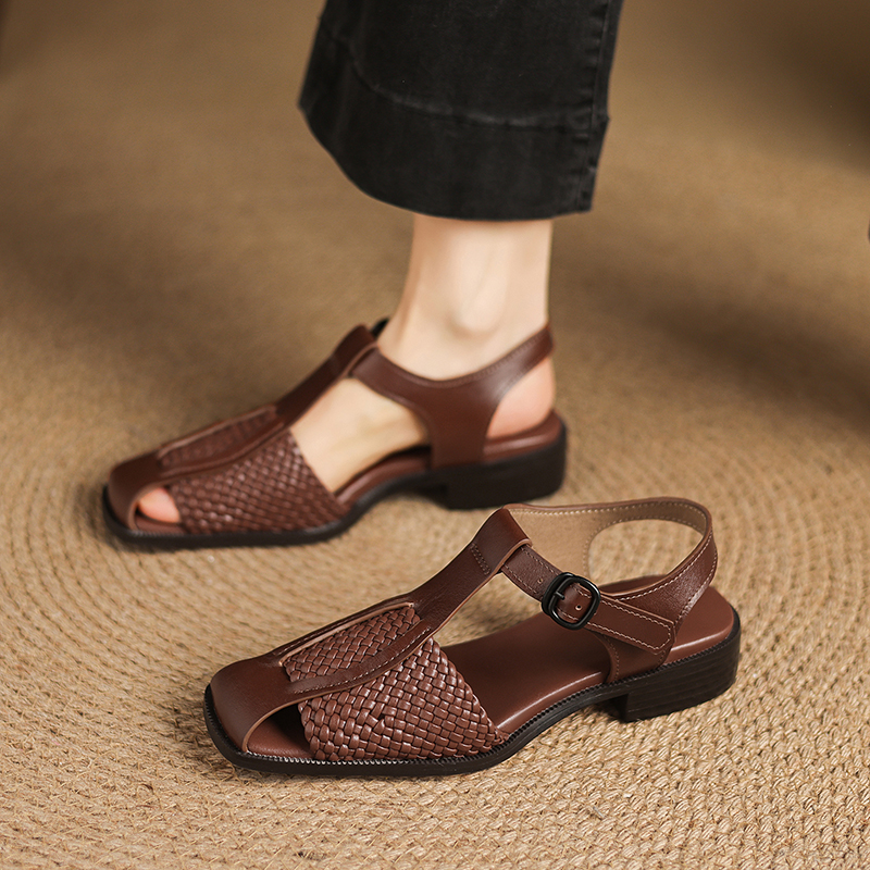Women's Washed Full Grain Leather Woven T-Strap Sandals, Square Toe Block Heel Closed-Toe Shoes foto 4