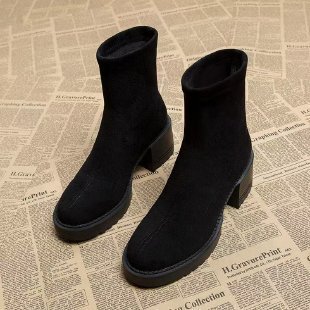 Brown Heeled Ankle Boots For Petite Women foto 2