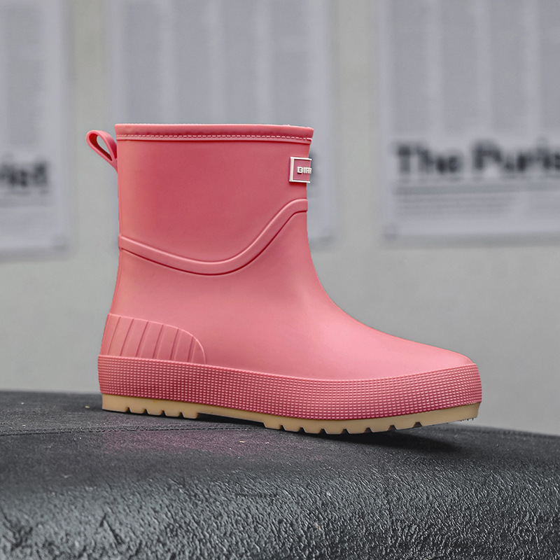 Mid-calf Women's Stylish Water Shoes Outdoor Non-slip Adult Rain Boots foto 2