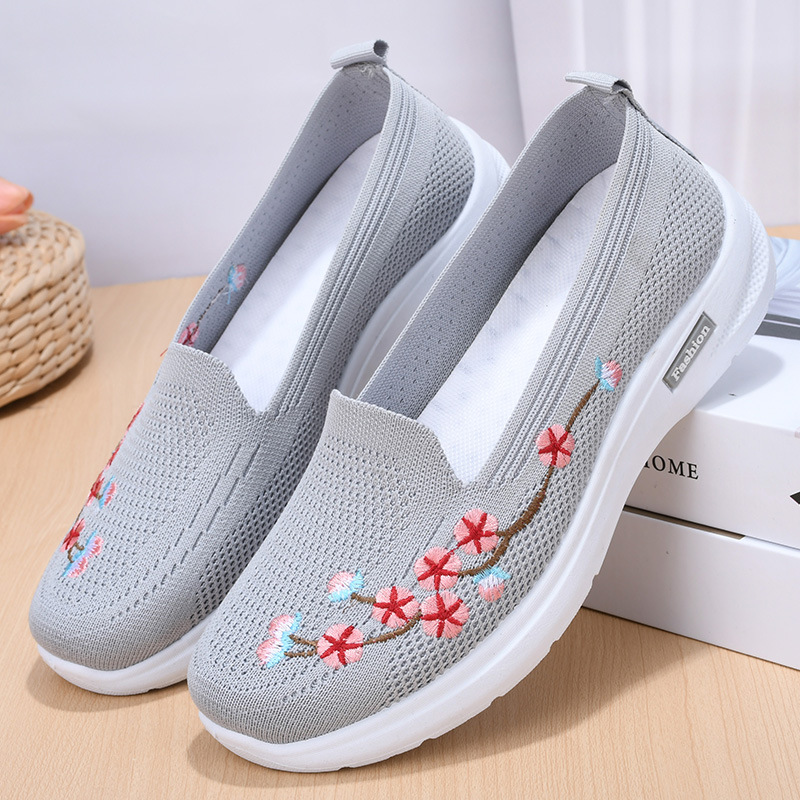 Fashionable And Comfortable Breathable Embroidered Women's Flying Woven Sports Anti-slip Pumps foto 5