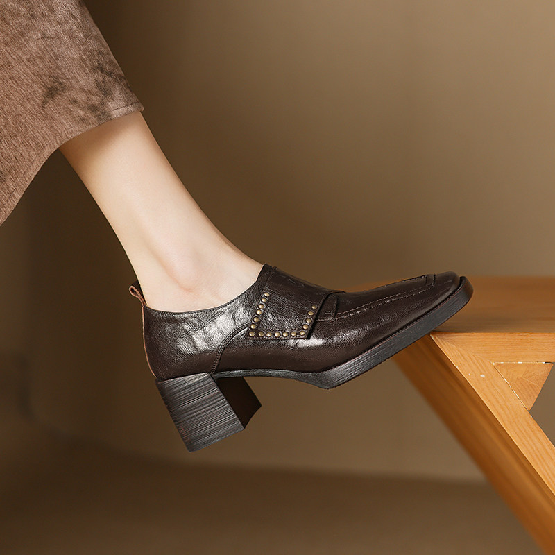 New Springautumn Square-toe Chunky-heel Deep-vamp Pumps In British Style foto 5