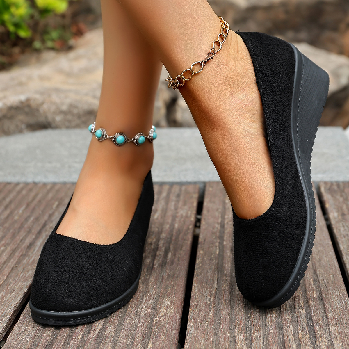 Shallow-toe Round-toe Slip-on Suede Wedge Shoes foto 5