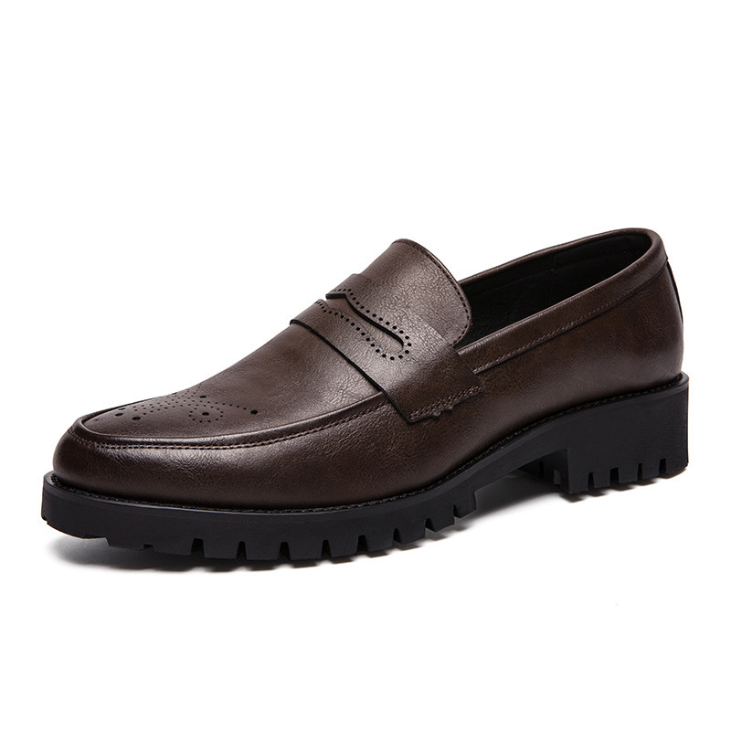 Men's Pointed Carved Leather British Business Casual Shoes foto 4