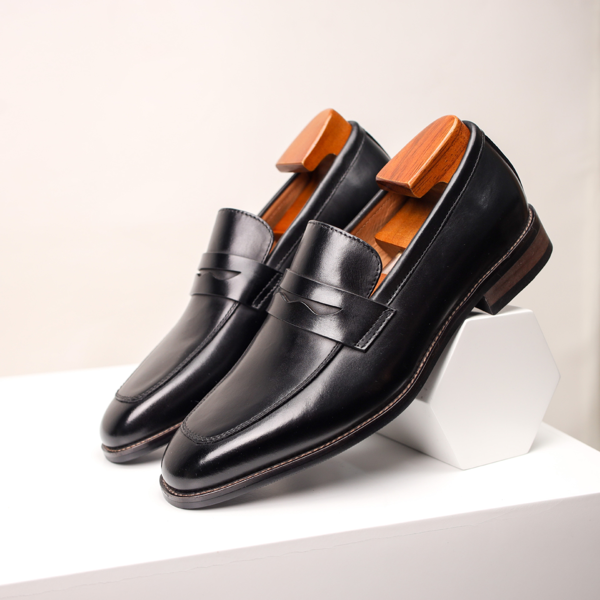 Men's Leather Shoes Business First Layer Cowhide Lazy foto 4