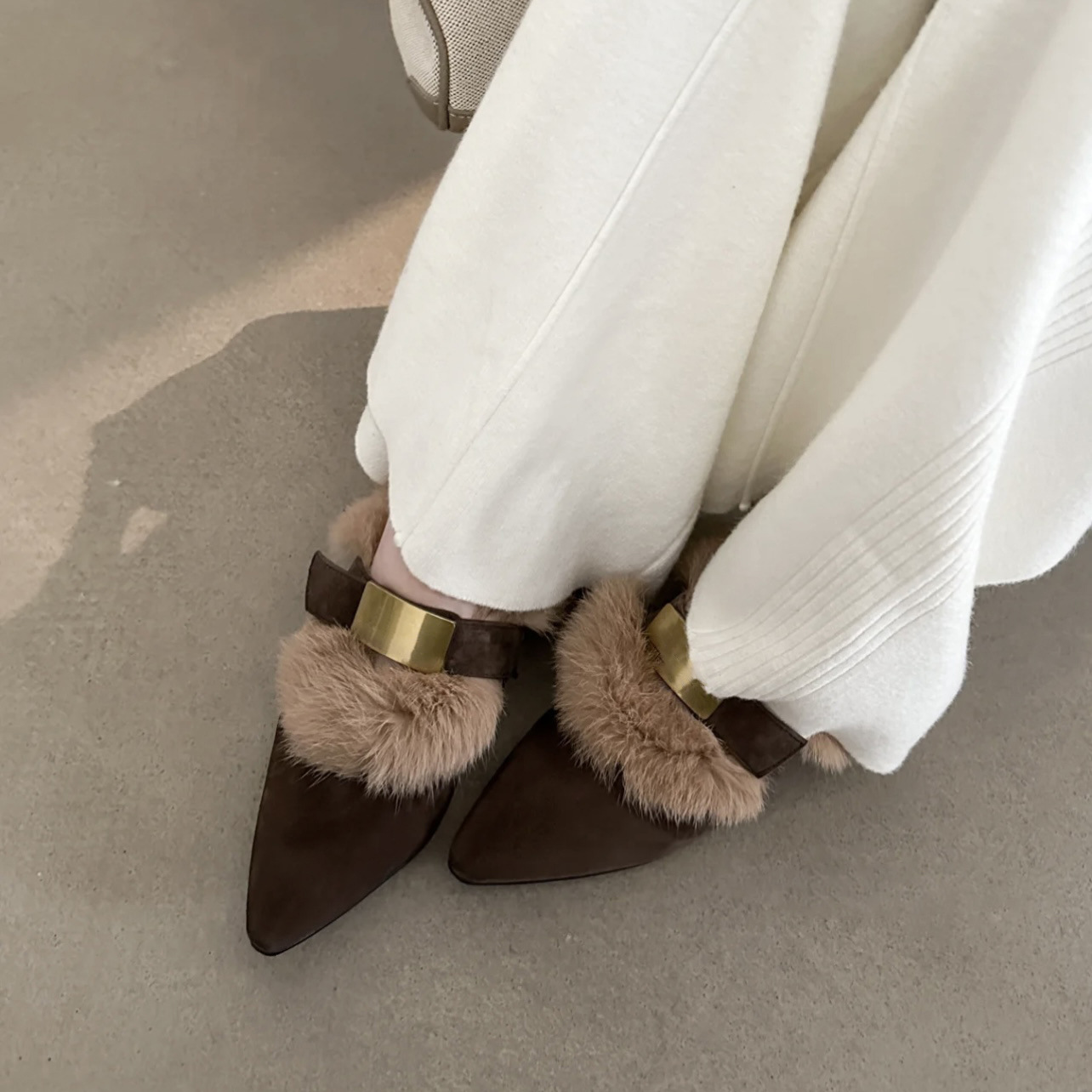 Retro Leather Slingback Plush Shoes Casual Outdoor Flat Furry Shoes foto 4