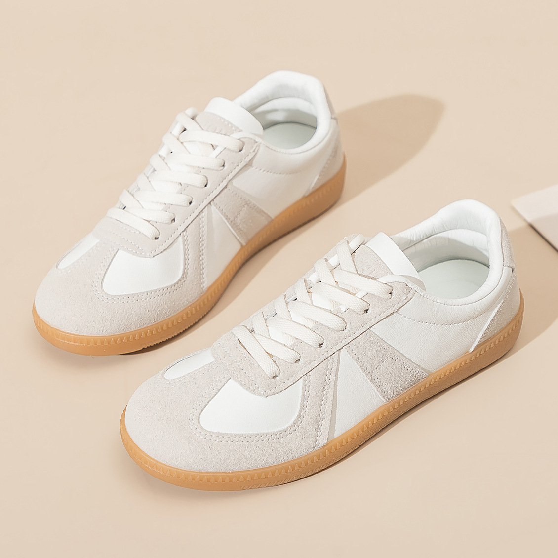 Mens Versatile Casual Flat-soled Sneakers