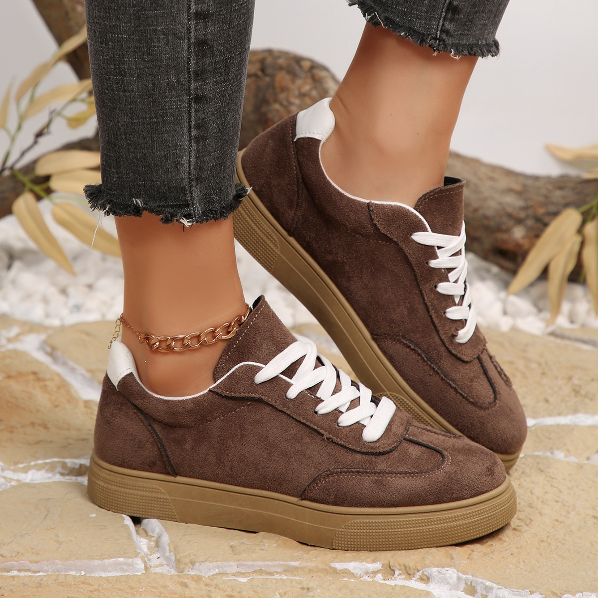 Womens Suede White Sneakers Casual Sports Shoes foto 2